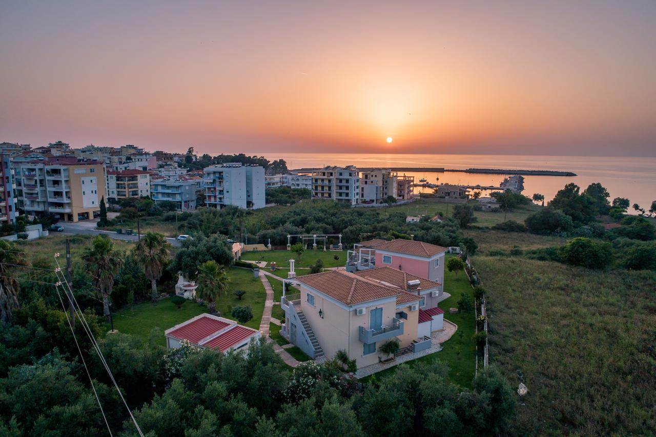 Ta Spitakia Tsarbopoulos キパリシア エクステリア 写真
